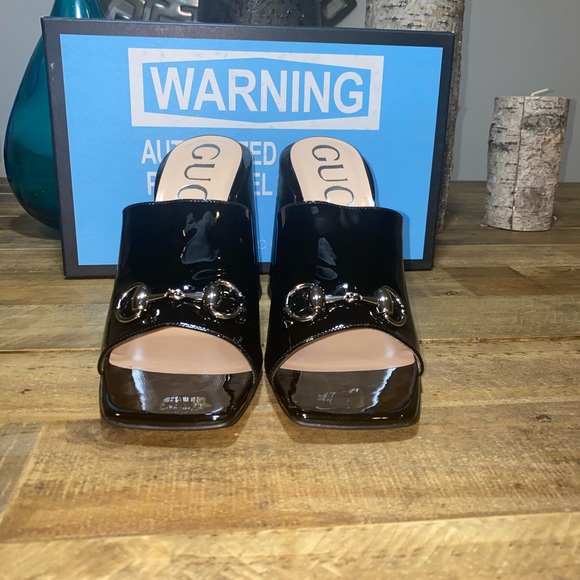 Gucci Horsebit Detail Patent Mules - Picture 9 of 11